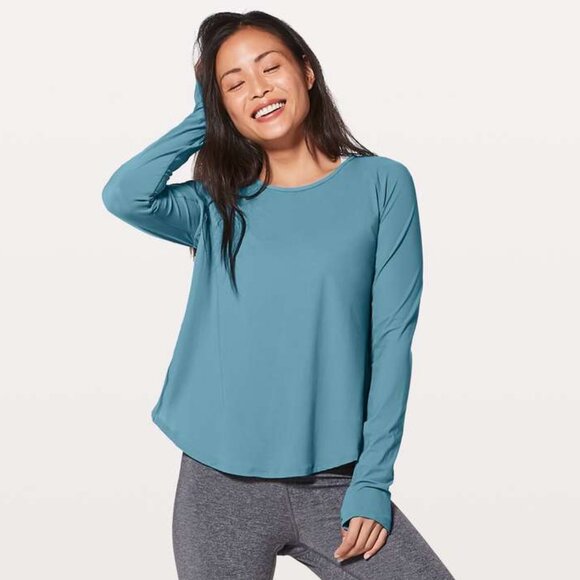 Lululemon Women's Play Off The Pleats Long Sleeve - Blue - Picture 1 of 8
